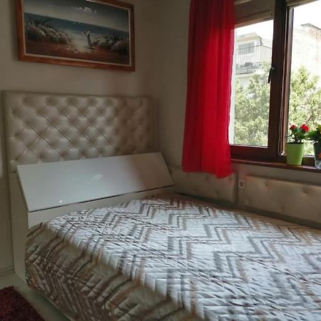 Apartament Peyo Yavorov Burgas City Exterior foto